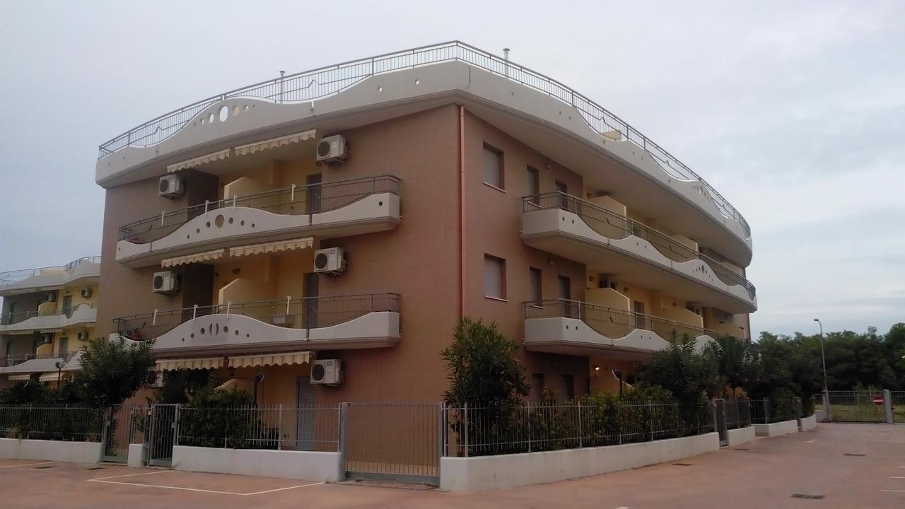 كامبومارينو Residence Albadorata المظهر الخارجي الصورة