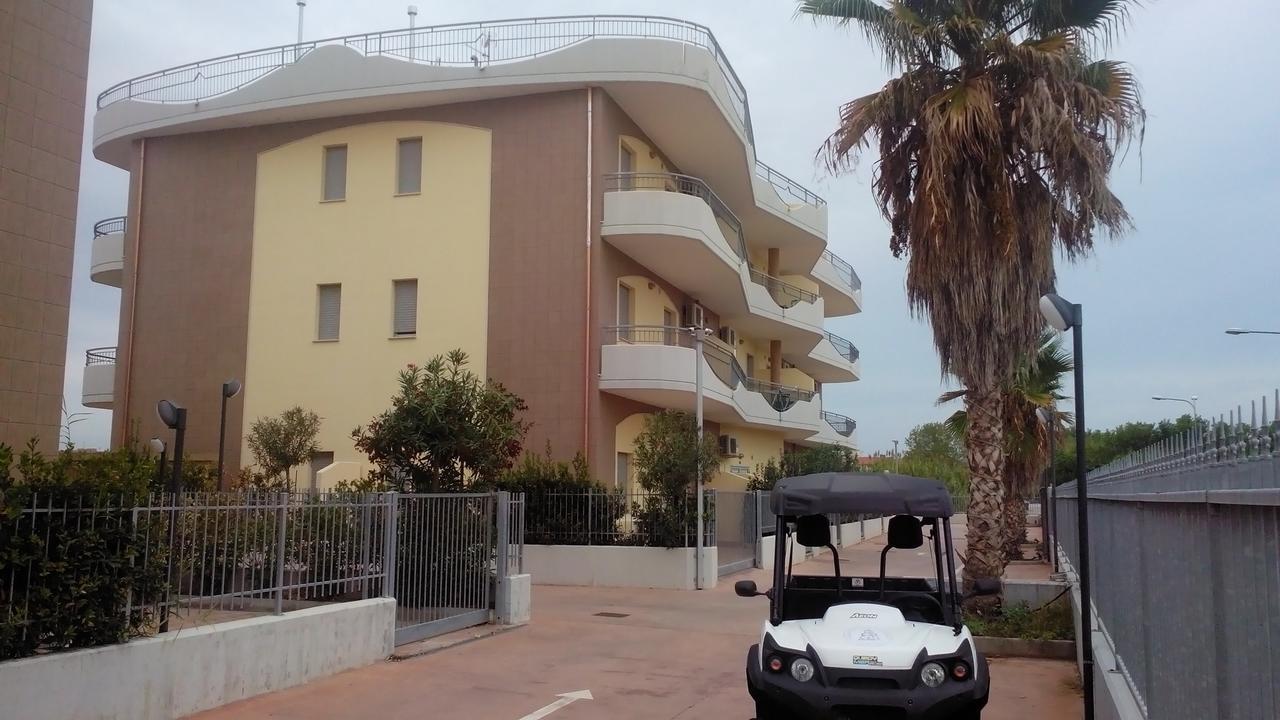 كامبومارينو Residence Albadorata المظهر الخارجي الصورة